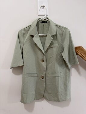 Light Sage Short Sleeve Blazer Jacket - Womens